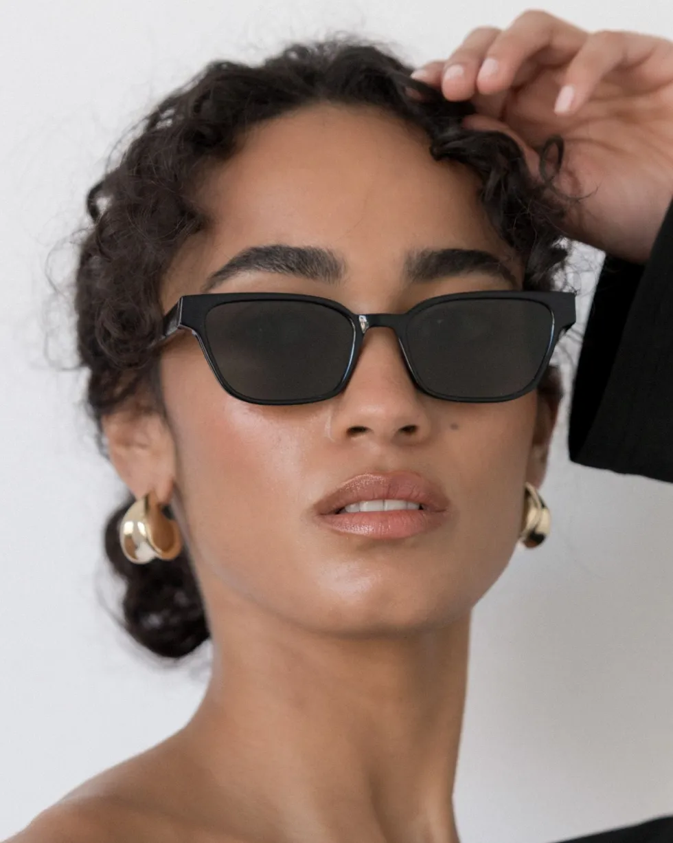 Sale 'The Visionary' Sunglasses - Black Sunglasses