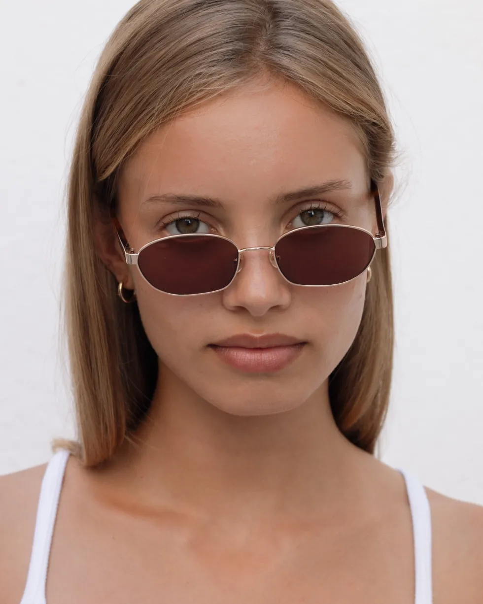 Fashion 'Lara' Sunglasses - Chestnut Sunglasses
